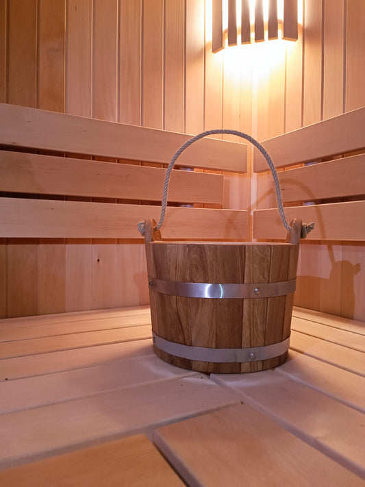 Small oak bucket for sauna ( 5l )